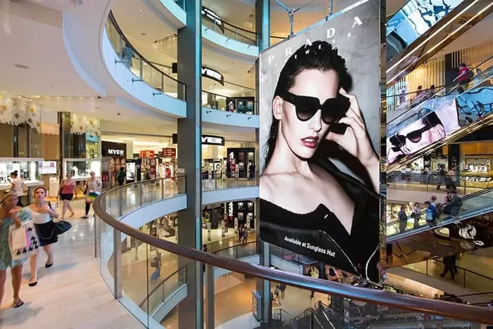 Video wall in shopping mall